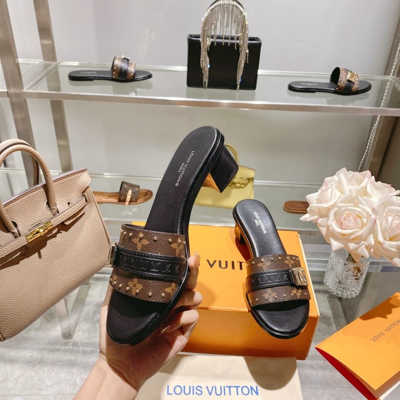 Louis Vuitton Slippers